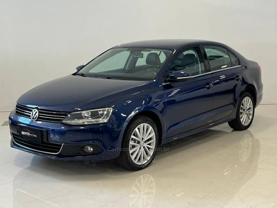 VOLKSWAGEN JETTA 2.0 TSI HIGHLINE 200CV GASOLINA 4P TIPTRONIC